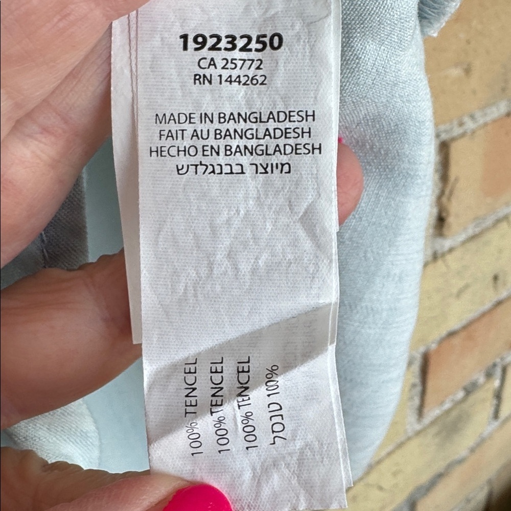 NWT Black Tape Tencel Denim Blue Tie-Front Shirt - Picture 5 of 5